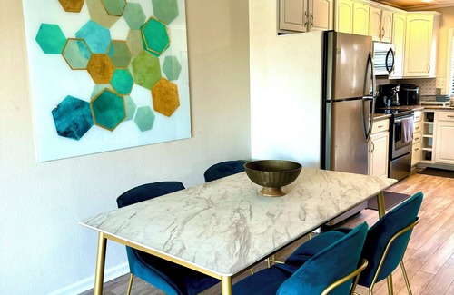 Apollo Beach Casa | ENTIRE TOWNHOME IN APOLLO BEACH FL