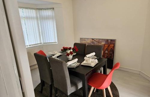 Newark upon Trent Casa | Entire Treasure of Nottingham