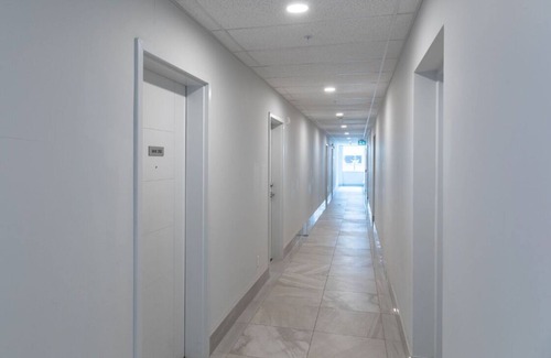 Waterloo Condominio | Entire Two Bedroom Apartment With Ensuite Laundry at Center of Waterloo