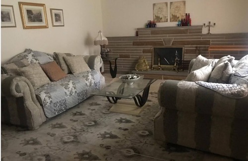 Warren Apartamento | Entire two bedroom house peaceful and quiet