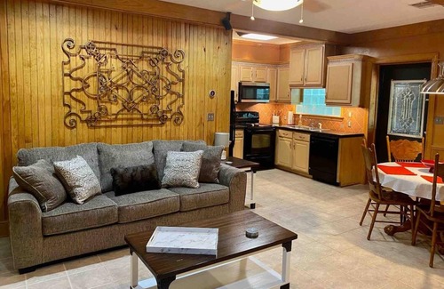 Church Point Casa | Entire Unit Relaxing 2 Bedroom Suite FAST WIFI