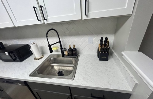 Tucker Apartamento | Entire Unit with 4 beds!