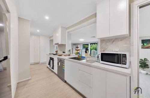 Beacon Hill Casa | Entire Villa in Beacon Hill