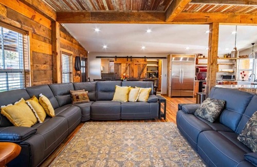 Payson Casa | Entire Village (4 homes) for Your Stay! Sleeps 27!