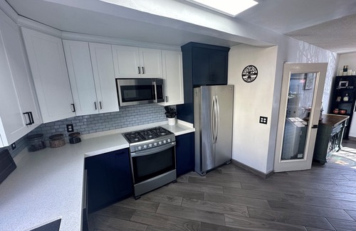 Ensenada Casa | Entire3-bedroom house with huge kitchen, WiFi, AC, great for entertaining