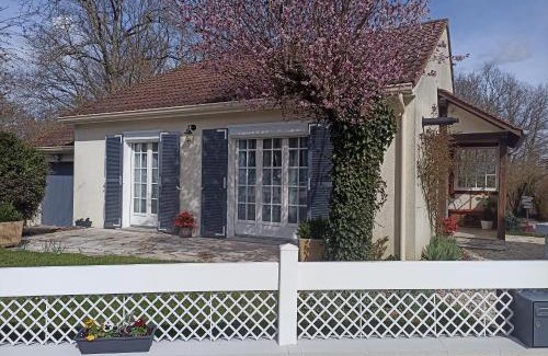 Veuzain-sur-Loire Casa | Entre 2 Châteaux