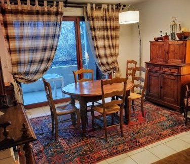 Talloires-Montmin Apartamento | Entre Lac d'Annecy et montagnes, golf et parapente à pieds