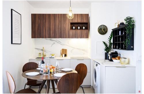 Rueil-Malmaison Apartamento | Entre Paris et le Chateau de Versailles - Parking