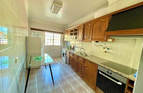 Entroncamento Apartamento | Entroncamento junto a Estação!
