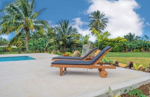 Matavera Casa | Enua Tipani Pool Villa Quiet Convenient location Modern Finishes Sleeps 8