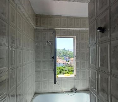Berat Apartamento | Enxhi's apartment