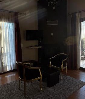 Kalambaka Hotel | Epavlis Meteora Suites Hotel