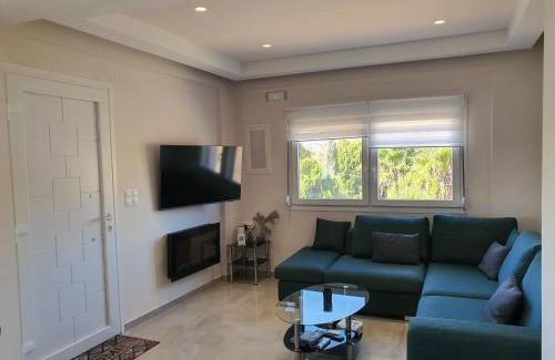 Kalamaki Casa | Ephantasy Living - Luxury home with roof garden