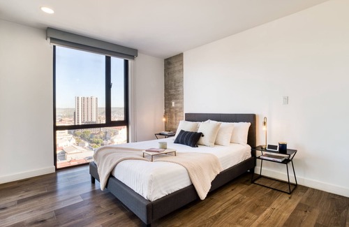 Avenida Revolución Apartamento | Epic Apt w/Balcony+View: GYM+B/Lounge+Pool Table