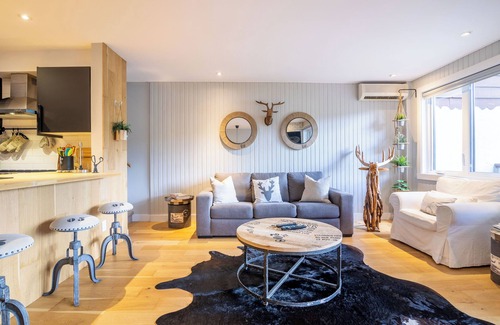 Mont-Tremblant Condominio | Epic Lake View | Panoramic View | Au Coeur De Tremblant | Wi-Fi