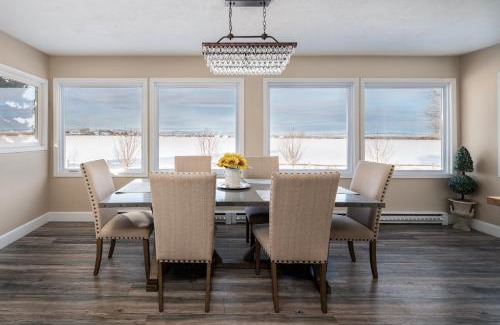 Four Corners Casa | Epic Sunsets in Bozeman - Wonderful View