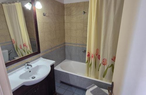 Mikros Gialos Apartamento | Eptanisa Hotel