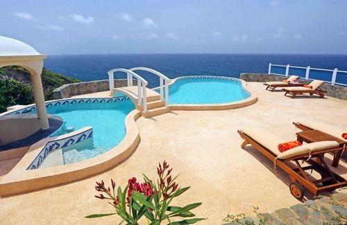 Gate Park Villa | Equinox (2/4 Rooms) Luxury villa