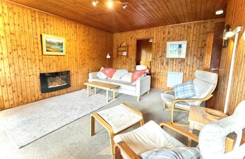 Torlundy Apartamento | Equinox Cabin