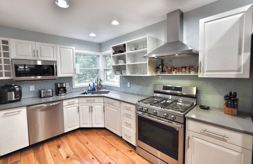 Plymouth Casa | Equinox Haus: Private retreat with pool table, hot tub and hiking trails
