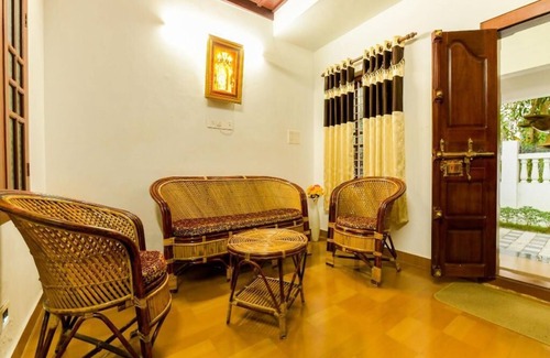 Alappuzha Complejo | Equipado Home-stay Setup Resort, Kerala