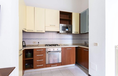 Baranzate Apartamento | Erba 6 in Baranzate With 1 Bedrooms and 1 Bathrooms