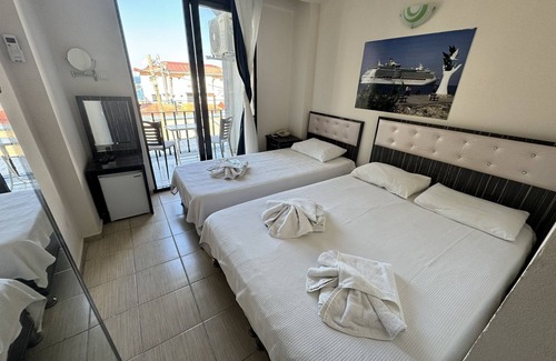Kadnlar Denizi Mahallesi Hotel | Erciyes Otel Kusadasi