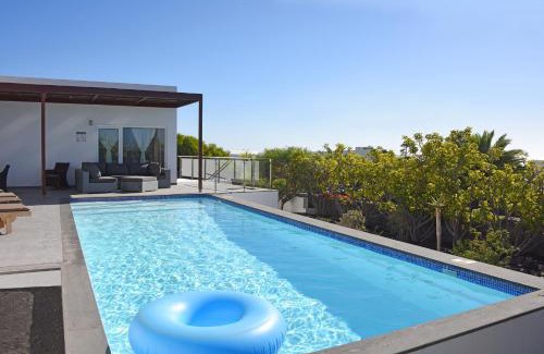 Playa Blanca Hotel | Ereza Hoopoe Villas