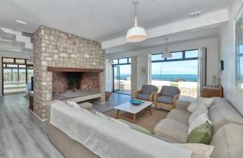 Waenhuiskrans Casa | Erf 3 In Arniston