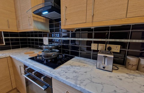 Kampala Apartamento | Eric Wilkins Apartments