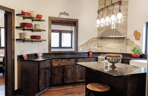 Rubicon Casa | Erin Hills Area Perfect Getaway, Golf and Wedding Groups NEW NCAA Golf Pricing!