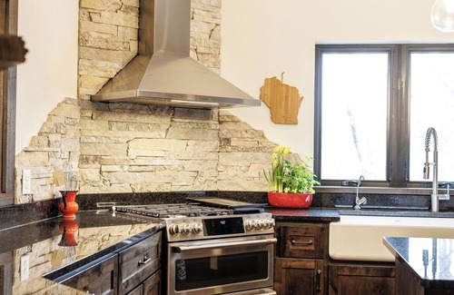 Rubicon Casa | Erin Hills Area Perfect Getaway, Golf and Wedding Groups NEW NCAA Golf Pricing!
