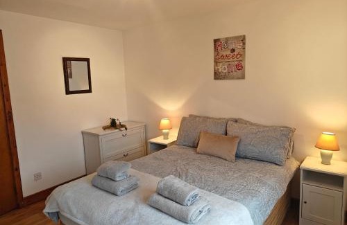 Oughterard Casa | Erin House - Oughterard Central