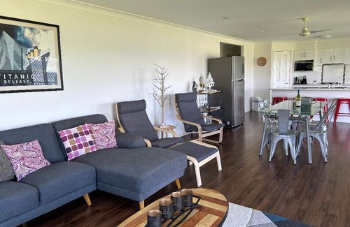 Hazeldean Casa | Erinvale Somerset Dam