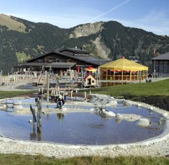 Fluehli Hotel | Erlebnis-Restaurant & Berghotel Rossweid