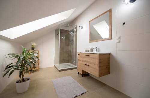 Poellau Casa | Erlebnishof König-Kober