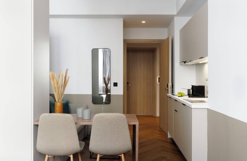 Omonia Hotel | Ermass Modern Living Apartments