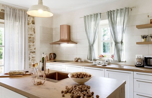 Modrusani Casa | Ernesta by Interhome