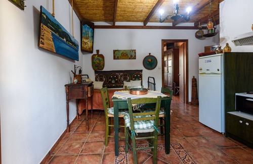 Koroni Apartamento | Eros Cozy, Perfect Location, Panoramic Sea View