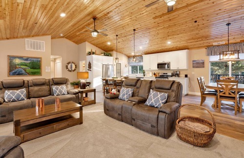 Woodlands Cabina | Erwin Lake Place #2219