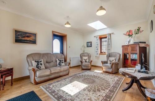 Shannochie Casa | Eryb Cottage - Uk46883