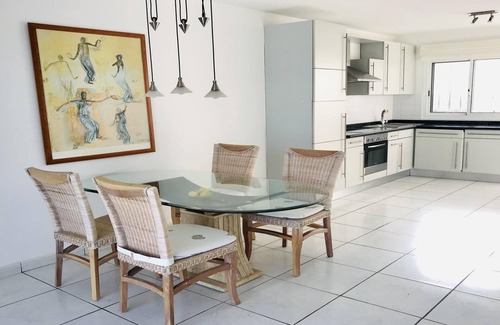 Bahia Calma Apartamento | en Primera linea de playa con vistas únicas
