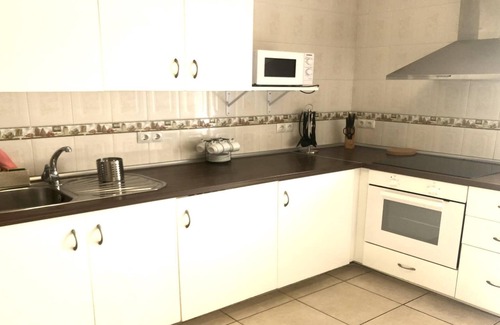 Bahia Calma Villa | Casa con tres dormitorios WIFI rápida y piscina