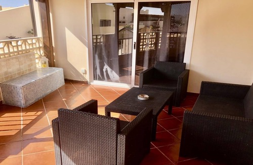 Bahia Calma Villa | Casa con tres dormitorios WIFI rápida y piscina