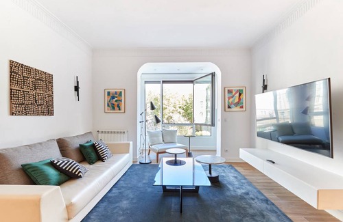 Segundo Ensanche Apartamento | 96 m² Apartamento ∙ 3 habitaciones ∙ 7 huéspedes