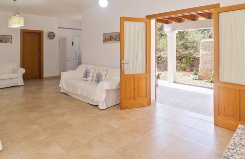 Formentera Chalet De Esquí | Es Lliri Blanc - Cuatro Habitaciones Chalet, Capacidad 8