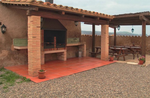 Maians Villa | Masia con patrimonio con piscina en Catalunya, España
