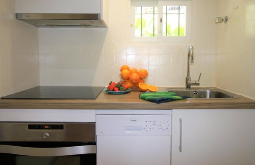 Urbanización Puerto de Estepona Apartamento | APARTMENT DAVINIA-ESTEPONA