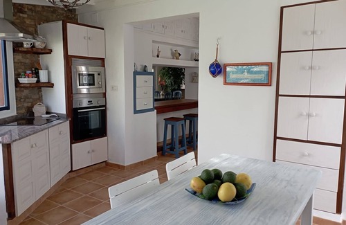 Villa de Mazo Villa | Unica en la Isla con agua mar en Piscina y Jacuzzi