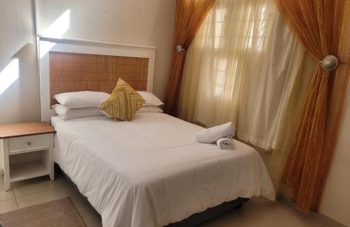 Meer En See Cama Y Desayuno | eSangweni Meerensee
